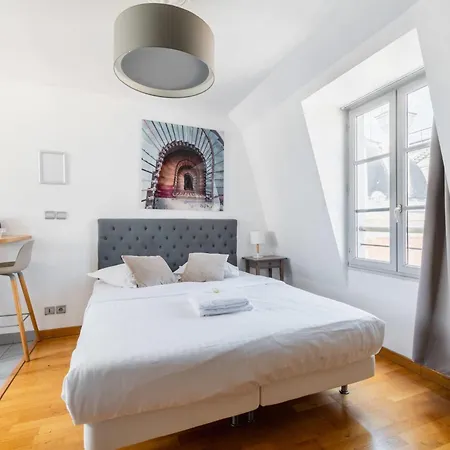 Apartment Studio De Charme Dans Quartier Anime 5 *